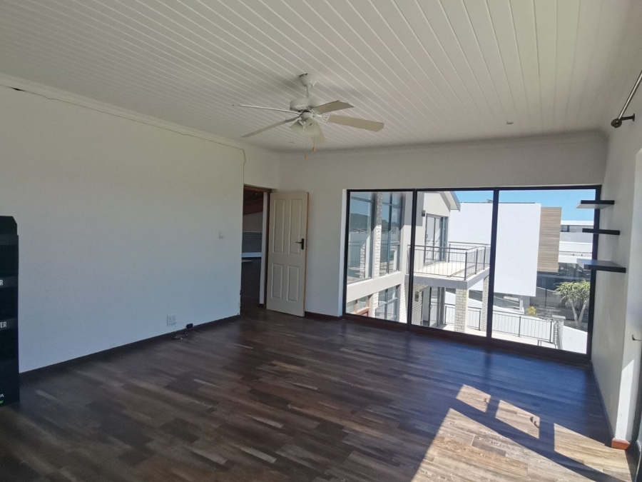 5 Bedroom Property for Sale in Royalston Residential Estate and Wildlife Reserve Eastern Cape